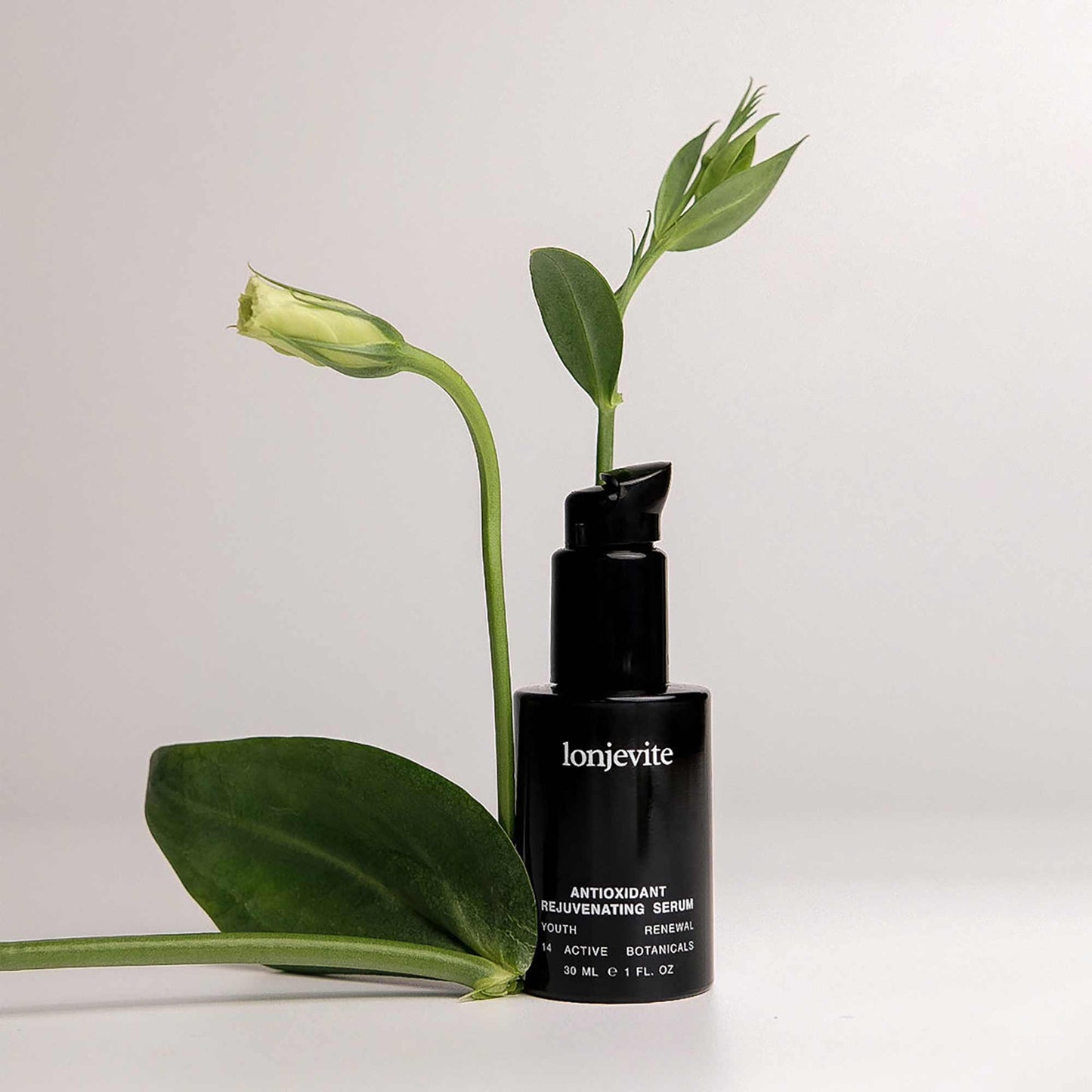 ANTIOXIDANT REJUVENATING SERUM